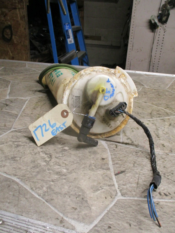 04 05 2004 2005 Dodge Caravan Gran Caravana Combustible Bomba de Gas Conjunto Original OEM Foto 2 de 4