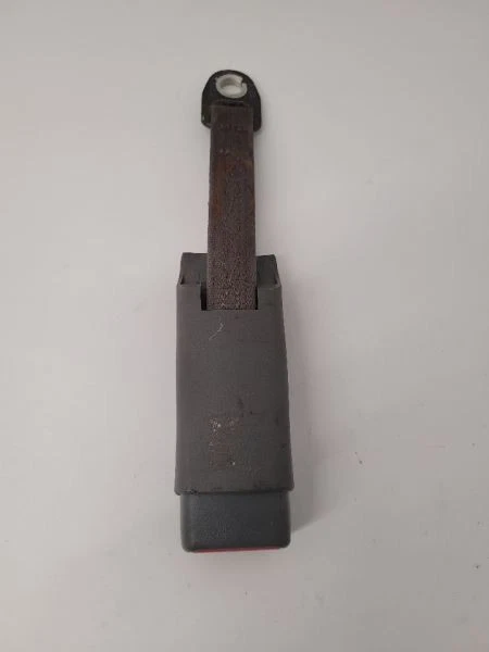 05-11 DODGE DAKOTA RH Seat Belt Front Bucket Seat Passenger Buckle  Foto 2 de 4