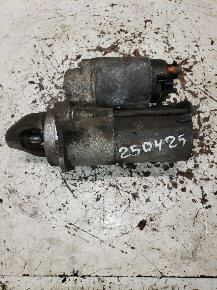 Motor de arranque compatible con 10-17 EQUINOX 1376334 Foto 2 de 4