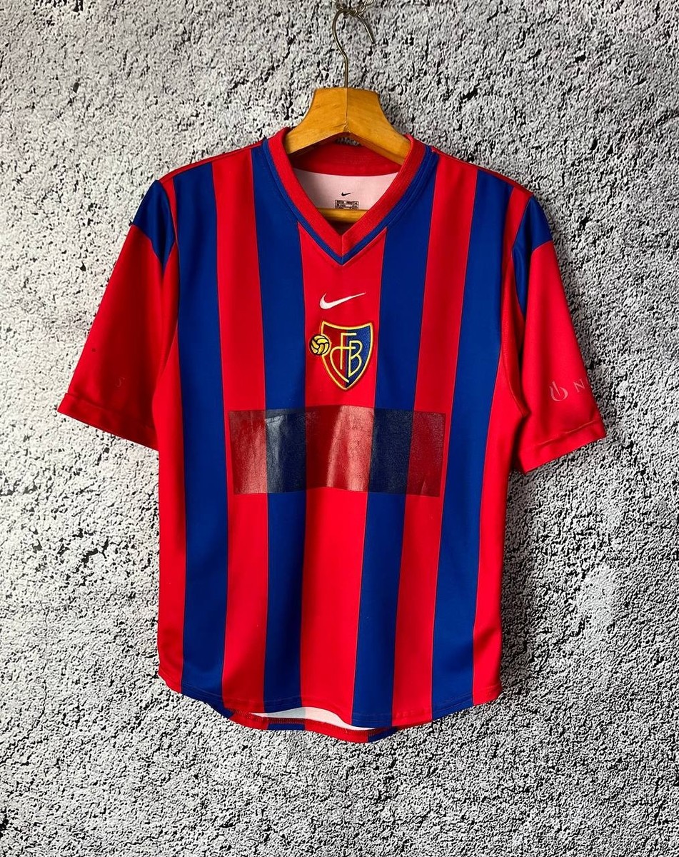Nike FC Basel Vintage Home Jersey Red Blue Football Shirt Size XS