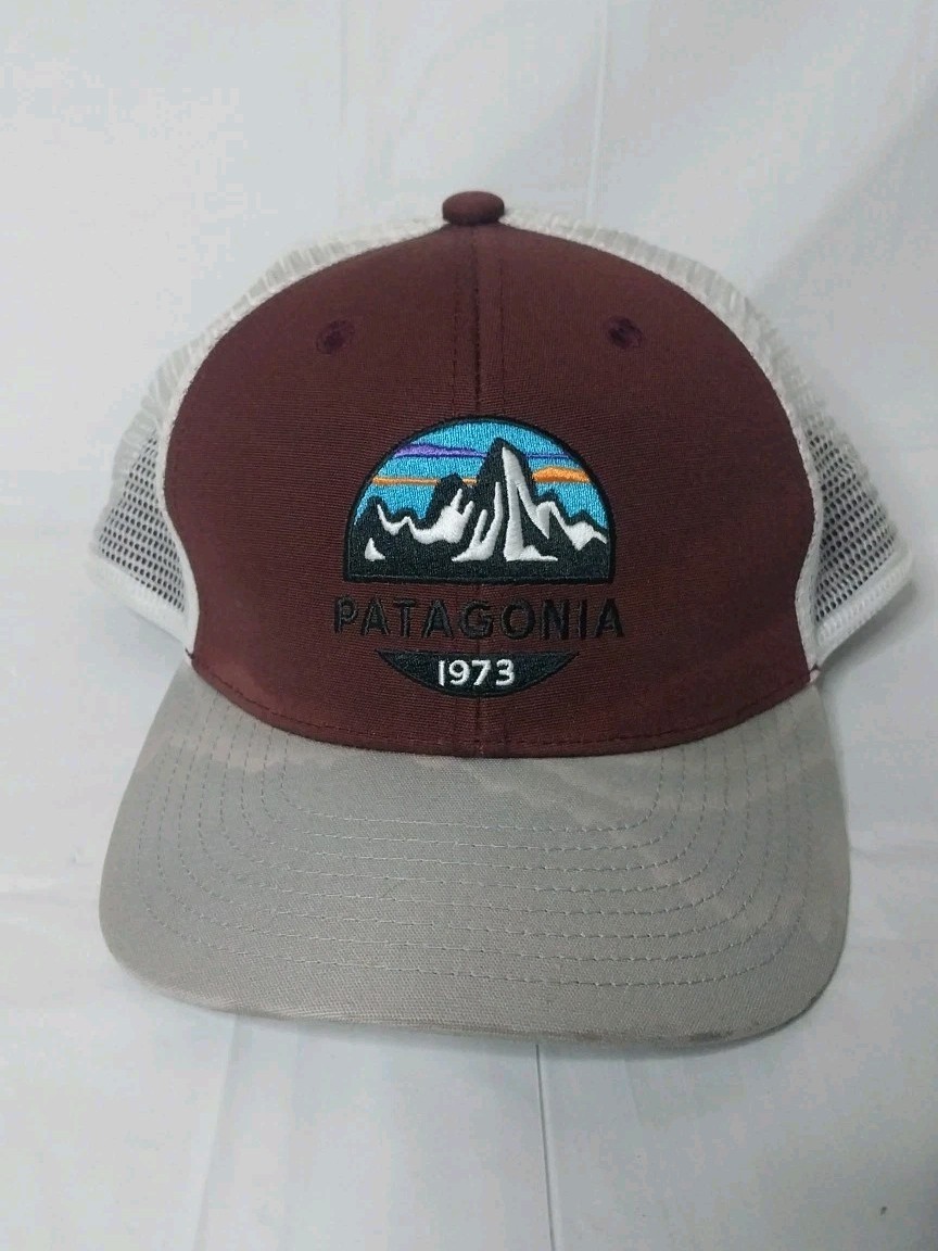 Snap Back Adult Burgundy Fitz Roy Trucker Cap Emroidered Mes