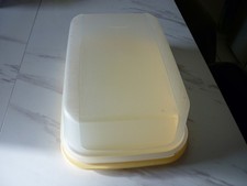 tupperware boite a gateaux ou fromage etc