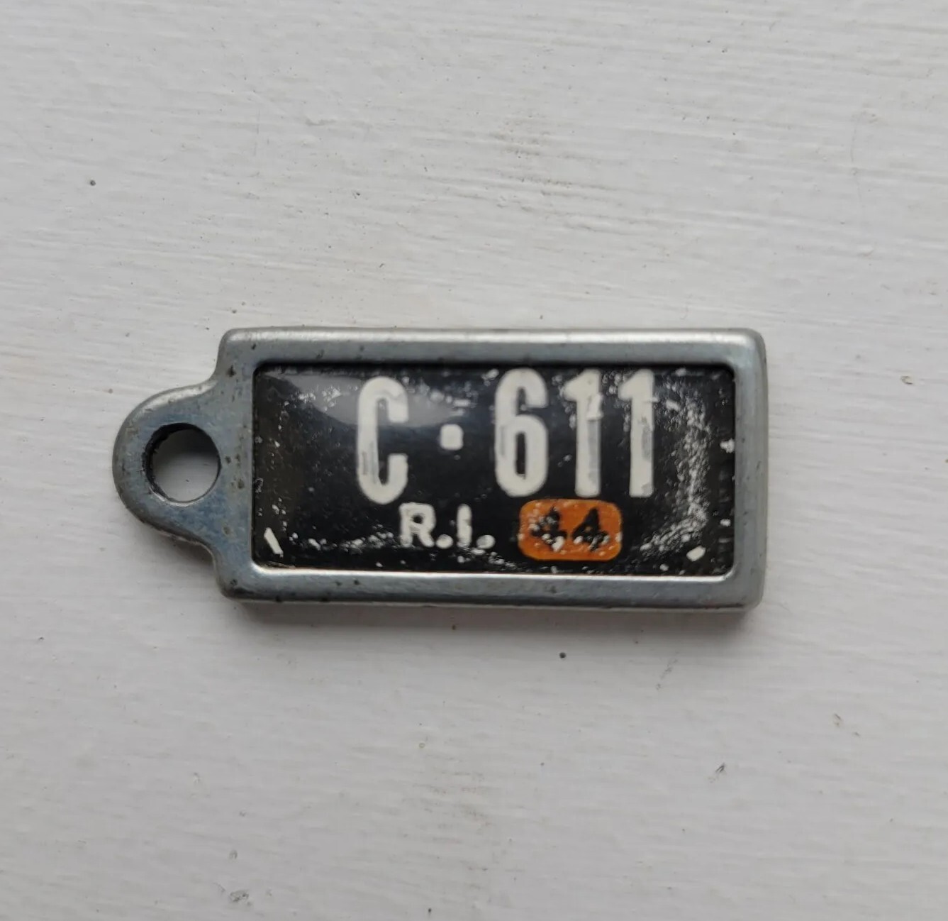 1944 RARE DAV License Plate Keychain Tag. RI Disabled American Veterans