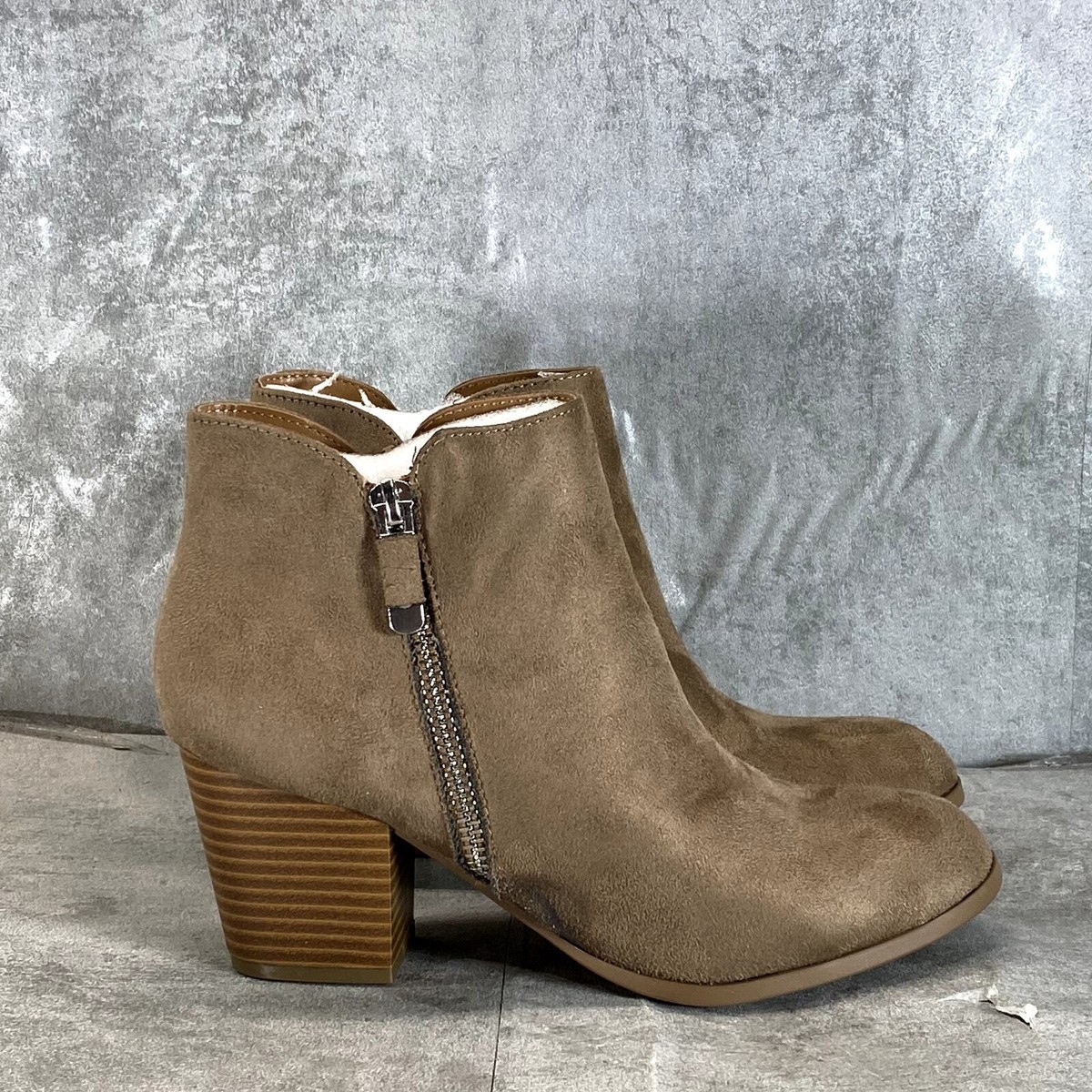 Serena Ankle Boot Suede Vionic Joy Serena Bootie Sole Society