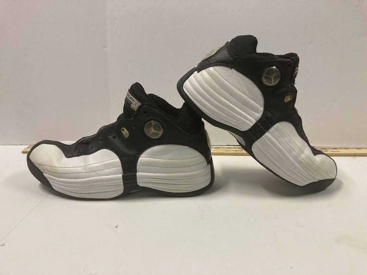 Jordan Jumpman Team 1 White Black Gold (Size 10.0!) (2020 Jordan Jumpman Team 1 White Black Gold (Size 10.0!) (2020