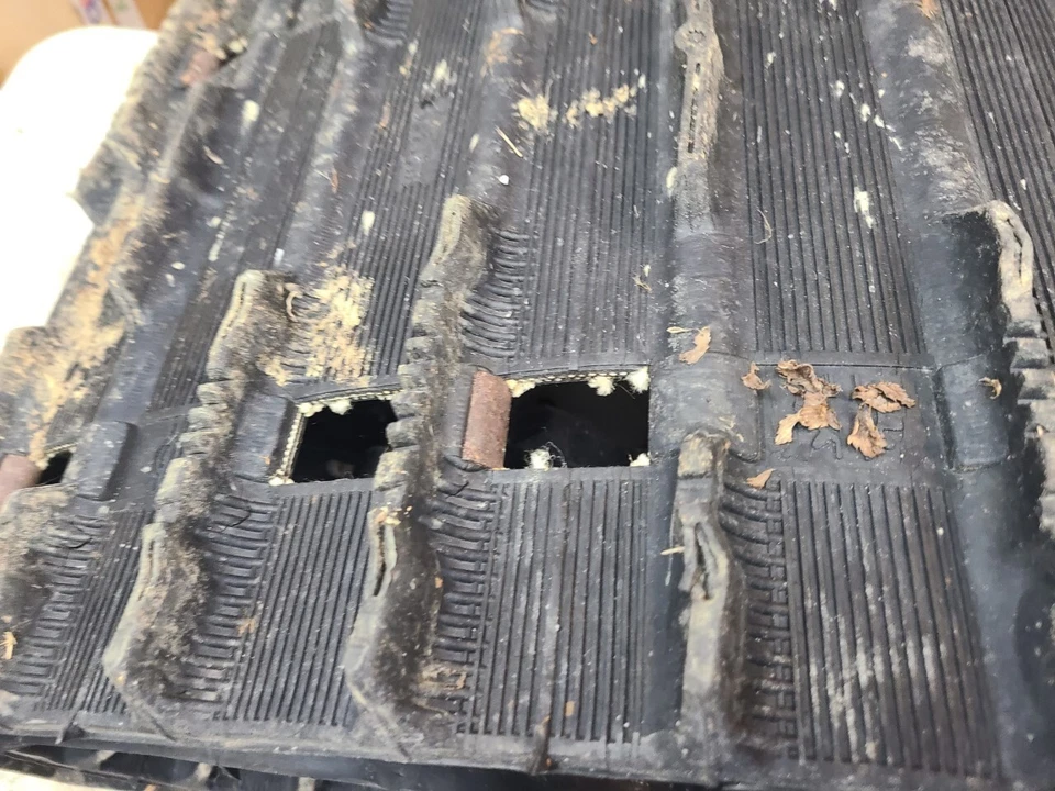 1997 Formula Z Ski Doo 3/4" 121 x 15" x 2.52 drive track AT806 - Imagem 4 de 4