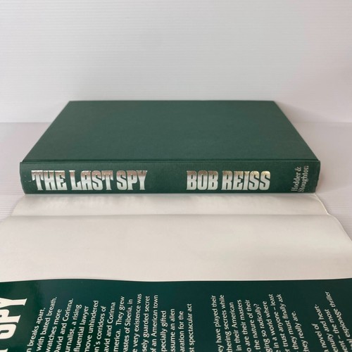 The last spy by Bob Reiss - Picture 4 of 6