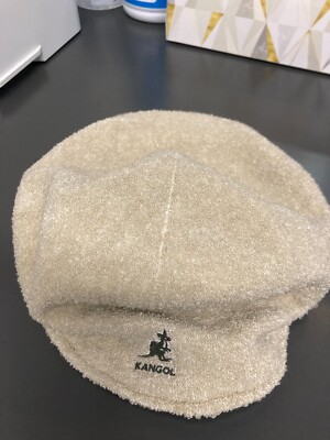 Kangol Bermuda Stretch Cap Very Rare Vintage L / XL 6110BC CAO1474 beige hat