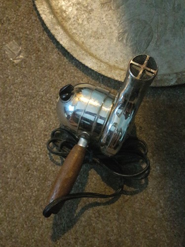 Vintage Eskimo Hair Dryer Model 775 Chrome with Wood Handle Hot & Cold 1950's - Picture 5 of 5