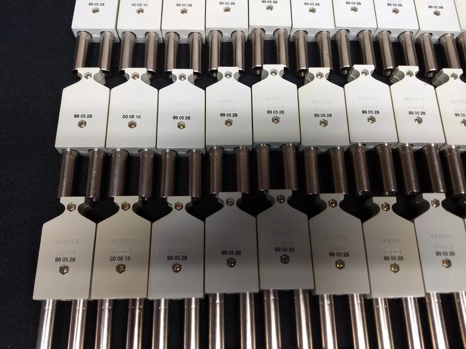Lot of 136 ADC CP1063 Connector Plugs - Image 4 of 4
