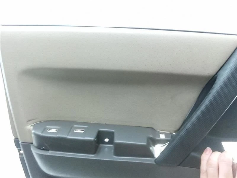 Panel de puerta delantera izquierda conductor Mitsubishi Montero 2000-2004 OEM probado  Foto 4 de 4