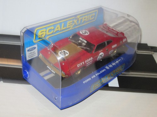 Scalextric C3491 Ford XB Falcon AU Dick Johnson Vern Schuppan DPR VGC Boxed - Picture 12 of 15