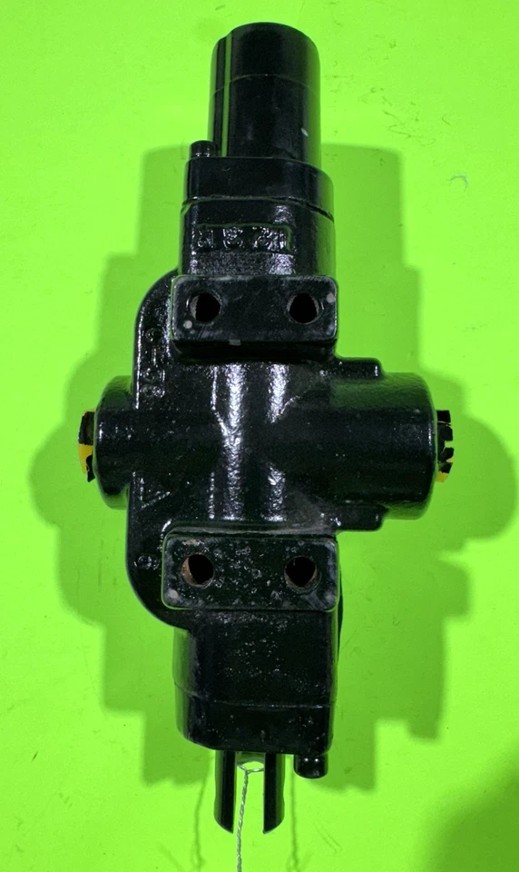 Nueva válvula de control separadora de troncos genuina Husqvarna 588031601 para S427 967334201 Foto 3 de 4