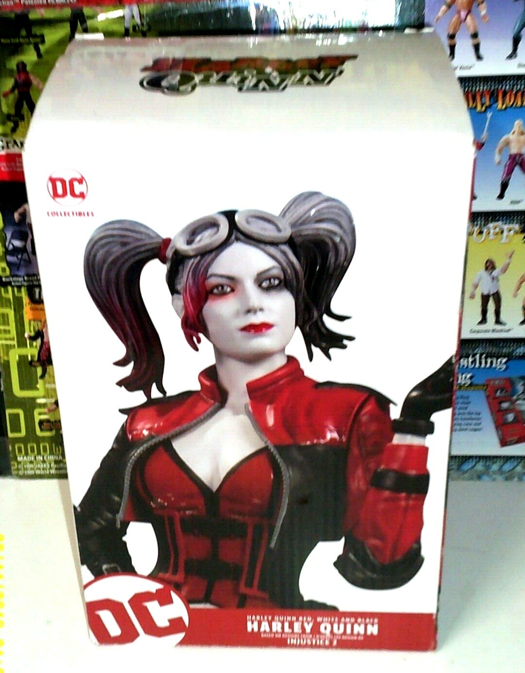 injustice 2 harley quinn statue