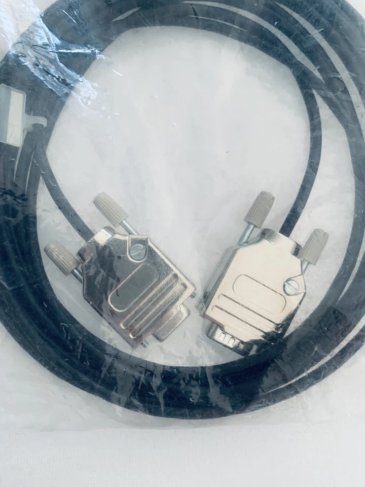 Strris ~ RS232 Null-Modem Cable - 5m ~ PN: 2200169 - Image 2 of 3