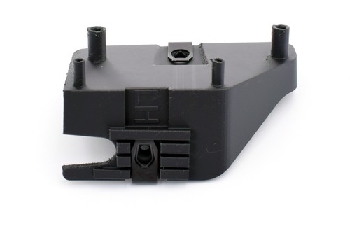 2013–2014 Ford Mustang Bumper Reinforcement Retainer LH Driver Side w/ Hardware - Picture 4 of 6