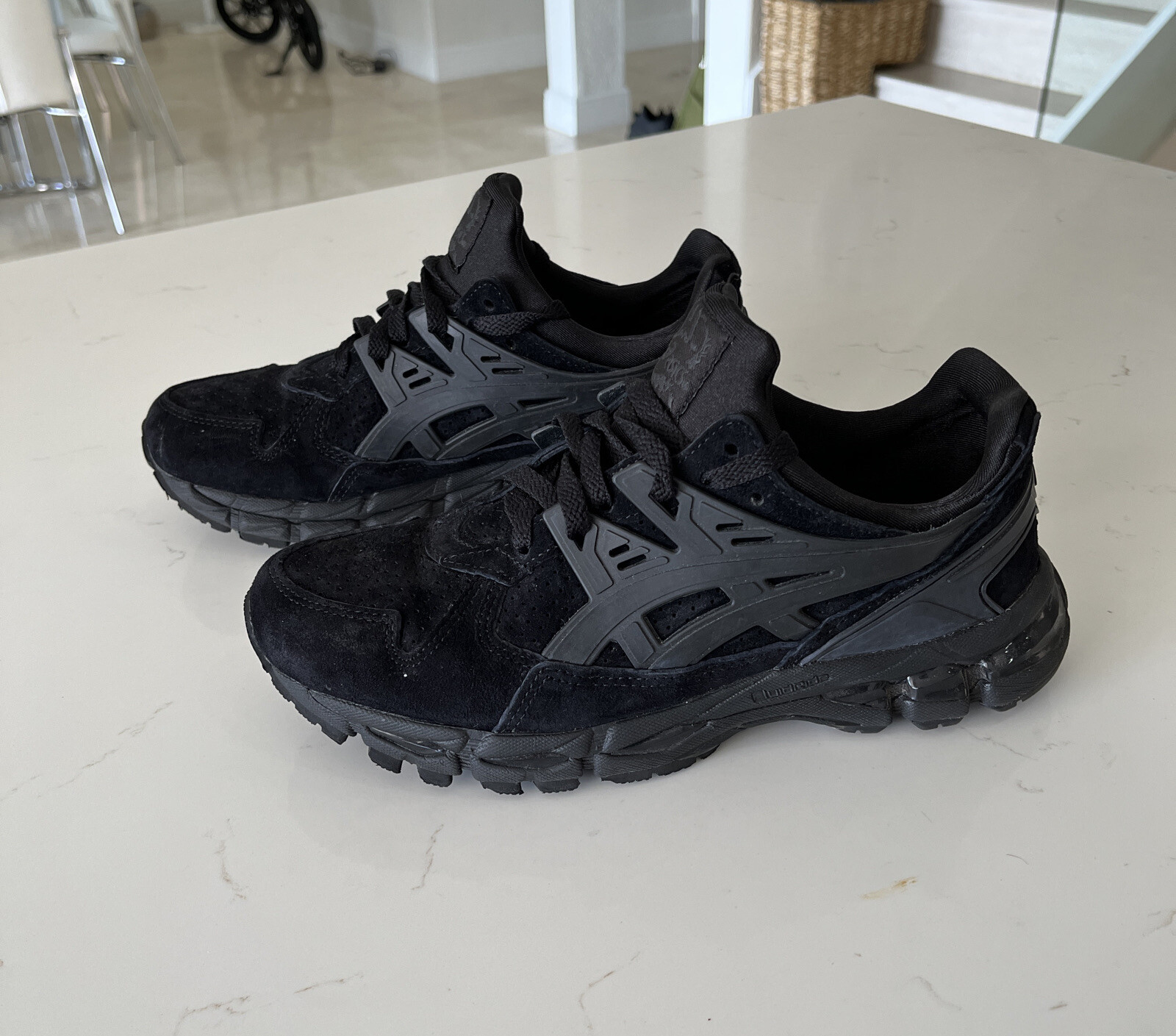 Describir Saturar De alguna manera Asics Running Gel-Kayano Trainer 21 Black Men Shoes Rare gym Size 7 | eBay