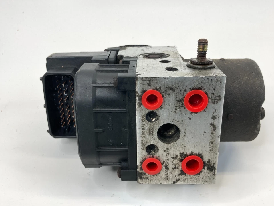 2003 2004 Ford Crown Victoria 4.6L RWD ABS Anti Lock Brake Pump Module OEM Foto 2 de 4