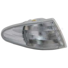 TYC Blinkleuchte Blinker vorne rechts für Ford Mondeo I Turnier BNP GBP