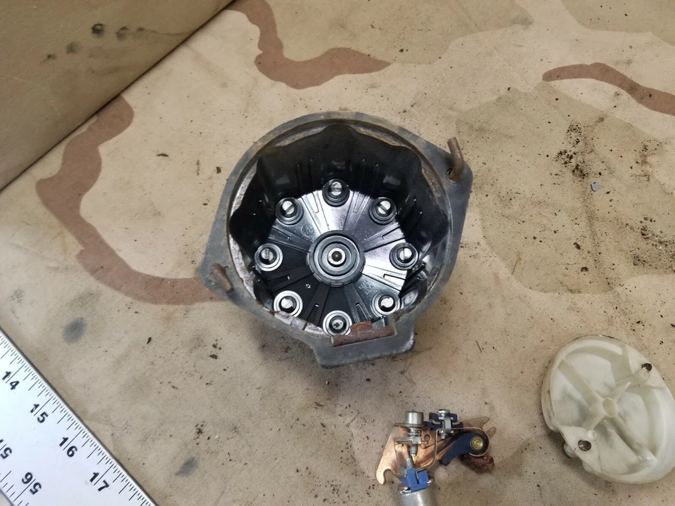 1966 Fleetwood 429 distribuidor tampa rotor pontos condensador fabricante de equipamento original Cadillac  - Imagem 4 de 4