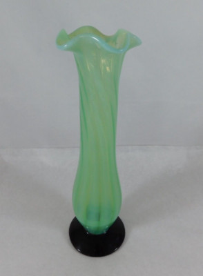 Elegant Translucent Green Swirl Art Glass Bud Vase w/  Black Amethyst Base Japan