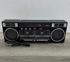 1980's Soundesign Model 4667 Boombox Radio w/ Dual Cassette Players Parts Only