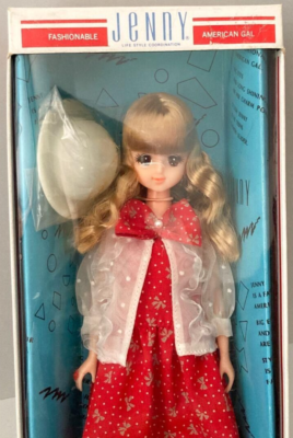 Takara Made in Japan Doll Poupée Jenny new lifestyle mib vestito fiori