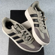 Adidas Barreda Mens 4 JR1324 Grey Black Suede Leather Low Top Sneaker NIB