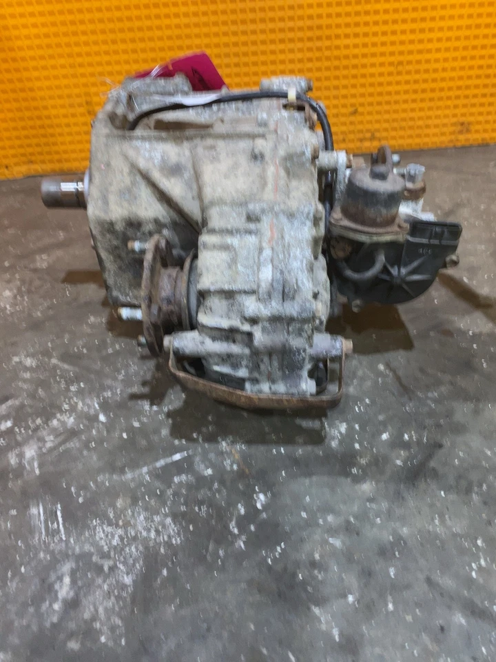2UZFE engine 4x4 auto trans Transfer Case TOYOTA TUNDRA 05 06 Foto 2 de 4