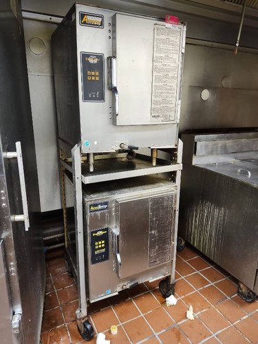 AccuTemp E62081D050 DBL (12) Pan Convection Steamer - Holding Capabilty 208v/1 p