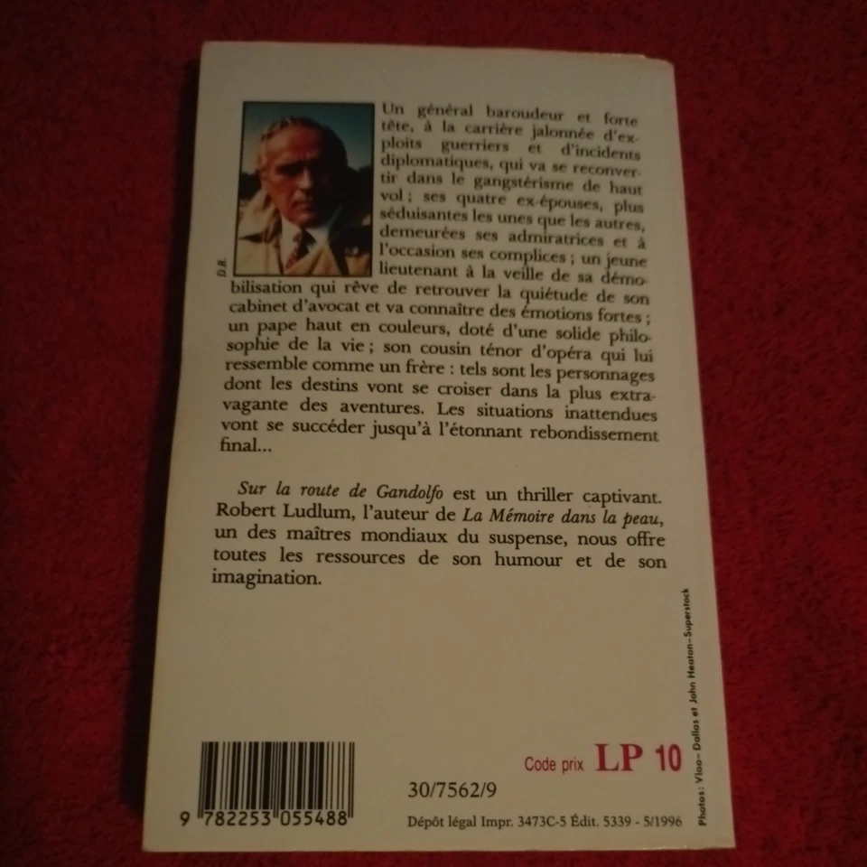 Sur la Route de Gandolfo - Robert Ludlum - TBE - - Photo 2/2