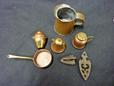VINTAGE DOLLHOUSE MINIATURES COPPER BRASS METAL POTS PANS PITCHER IRON