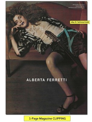 woman's LEG ANKLE THIGHS FOOT in high heels 1-Page CLIPPING Vittoria Puccini
