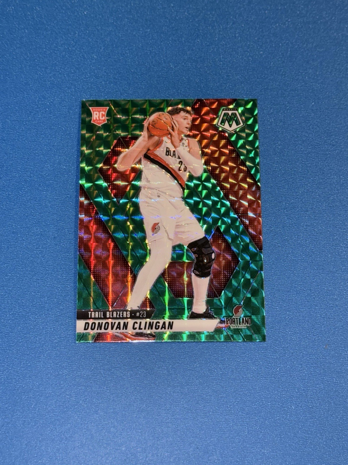 2024-25 Panini Mosaic Green Mosaic Prizm Donovan Clingan RC Rookie #246 Blazers