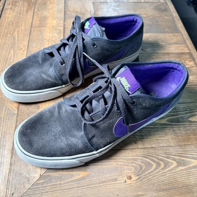 Nike Toki Low Canvas Skate Shoes Size 11 Wolf Grey Purple 555272-005 Sneakers