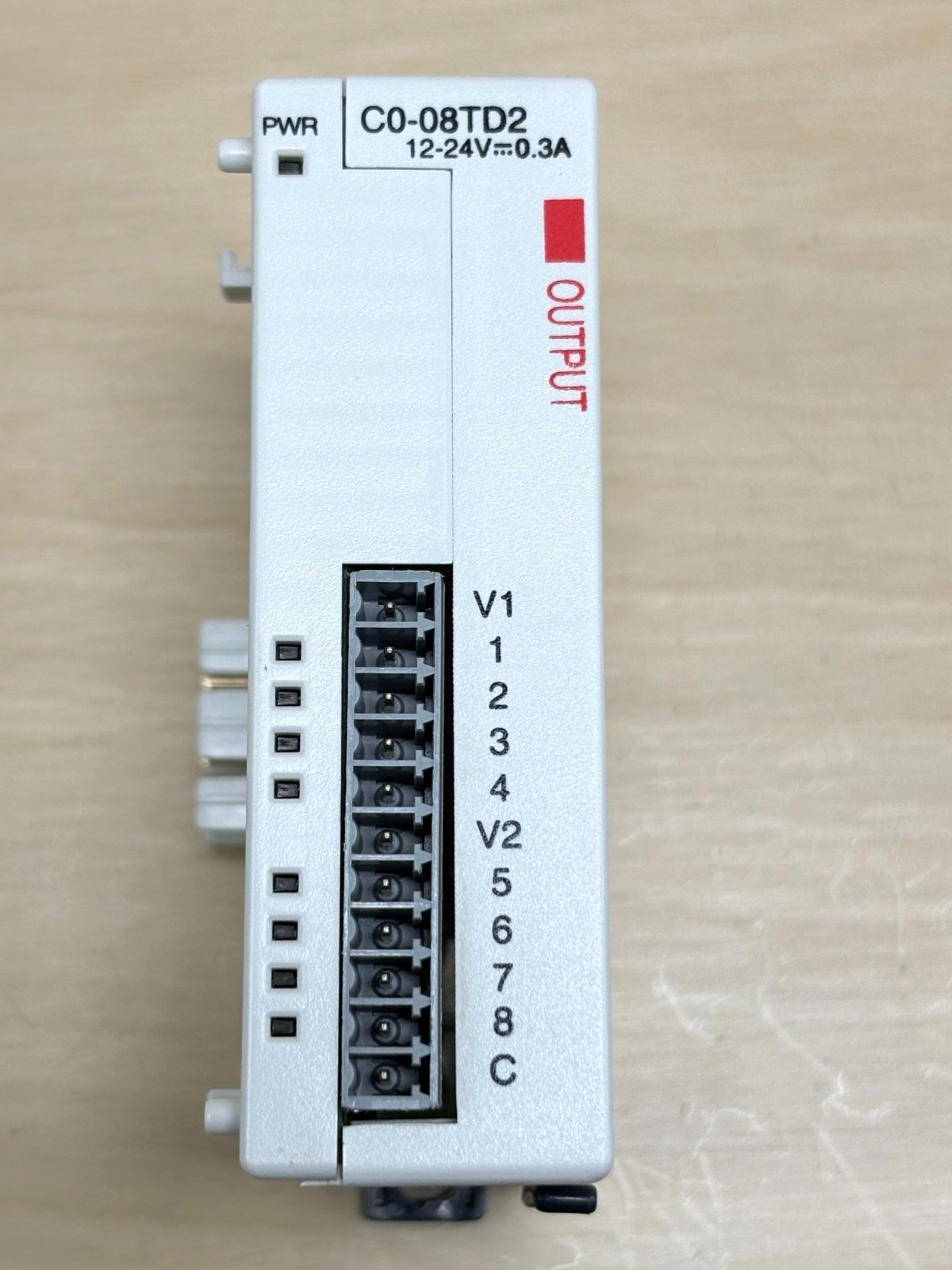 Automation Direct C0-08TD2 CLICK Output Module, 12-24 VDC, 0.3A/Pt.