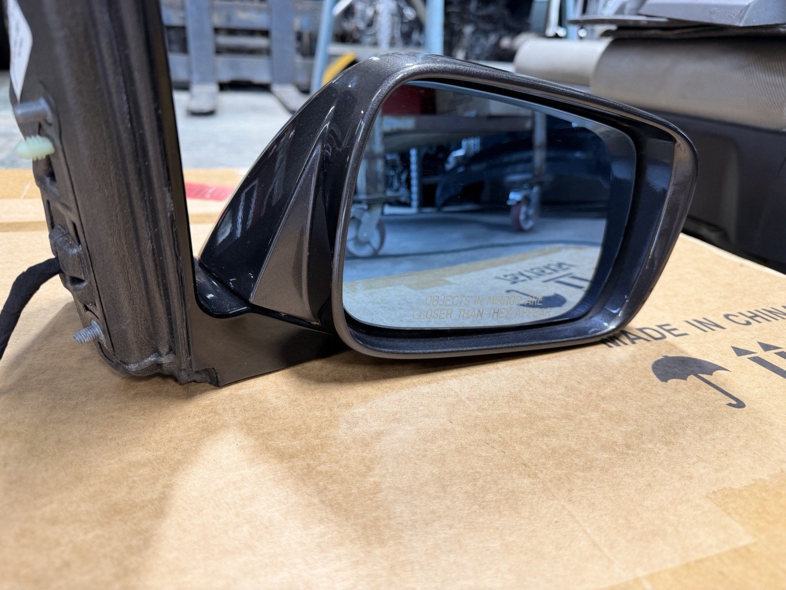 2010-2013 Acura Passenger Side Door Mirror Heated with Signal Dimmer OEM NH736M