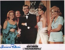 LUCIANA PALUZZI signed Autogramm 20x25cm JAMES BOND in Person autograph COA