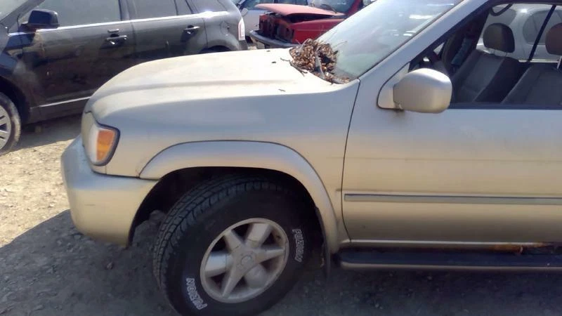 00 01 02 Condensador Nissan Pathfinder 3.5 AUTO Foto 4 de 4