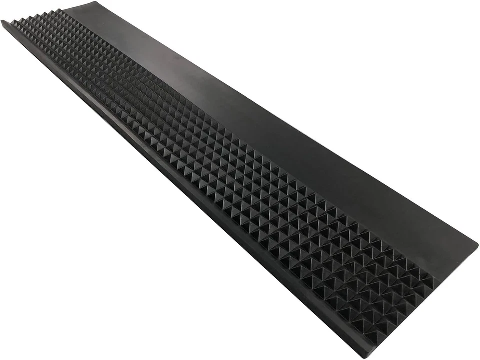 Juego superior - Incluye dados negros pirámide de diamante parachoques pared de fieltro de goma, casino Foto 2 de 4