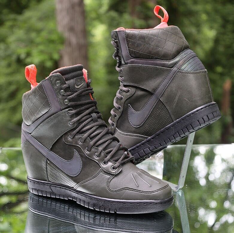 Nike Dunk Sky Hi 2.0 Women's Size 9.5 Sequoia Green Custom Nike Dunk Sky Hi 2.0 Women's Size 9.5 Sequoia Green Custom
