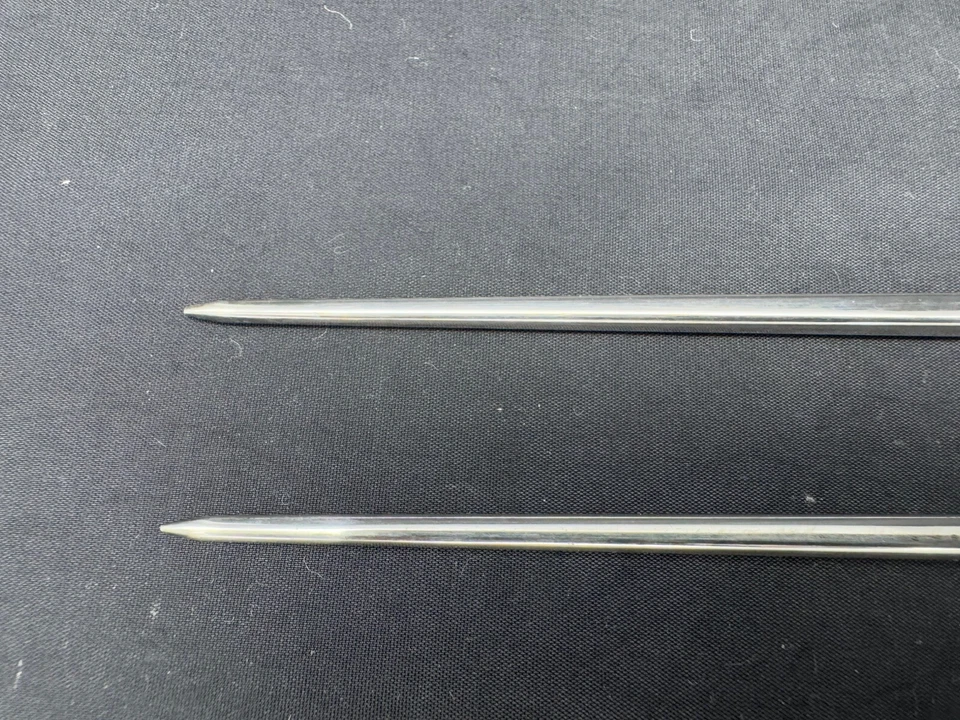 Pair of Vintage Asian Sterling Hair Accessories Hair Stick Hairpins, 8 3/8" - Image 2 of 4