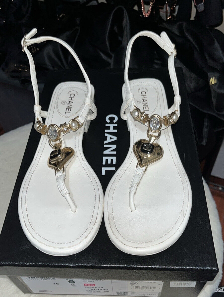 USA Seller Chanel CC HEART Valentines Day jeweled sandals Sz USA Seller Chanel CC HEART Valentines Day jeweled sandals Sz