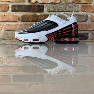 air max plus team red mens