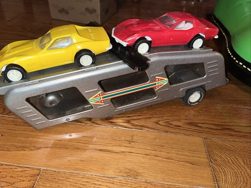 1970er Tonka Autoträger mit zwei Corvetten - Bild 7 von 7