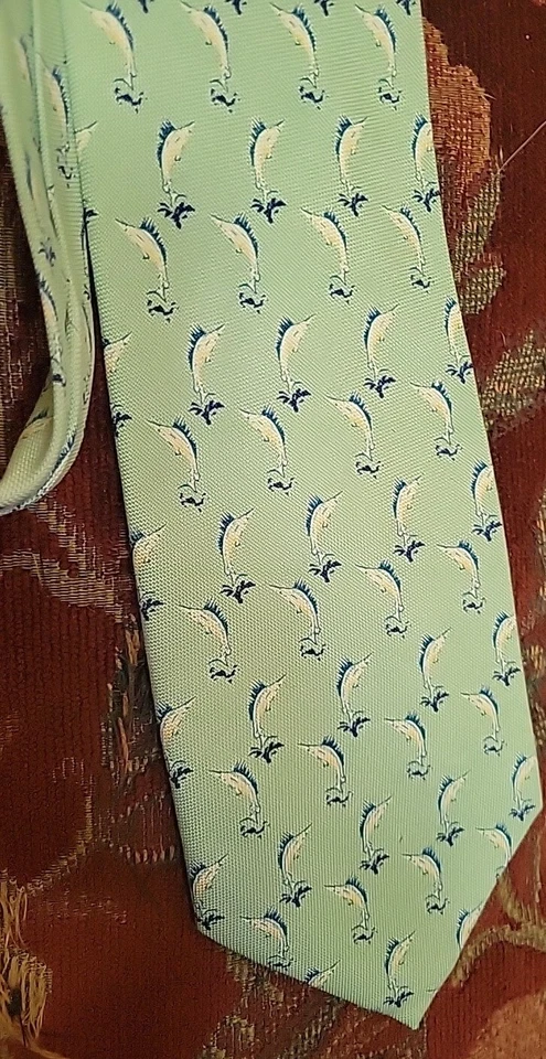 Corbata Tommy Bahama Off Island Seafoam con patrón de pez espada marlin 100 % seda Foto 2 de 4