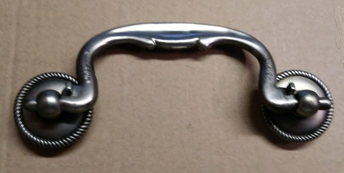 Knocker Bail Pull Cabinet FURNITURE Hardware Drawer 3-1/2" C-C Vintage Silver - Picture 3 of 4