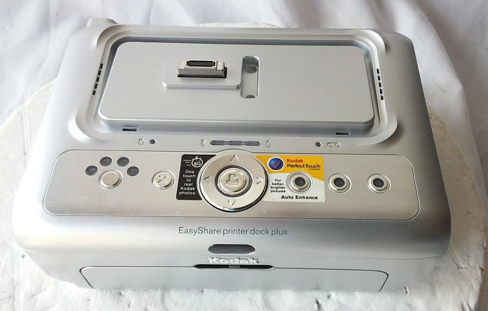 Kodak EasyShare Series 3 Photo Printer Digital Camera Dock with accessories