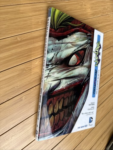 DC Comics Batman Death of The Family Vol.3 The New 52! Hardcover Graphic Novel - Picture 2 of 8