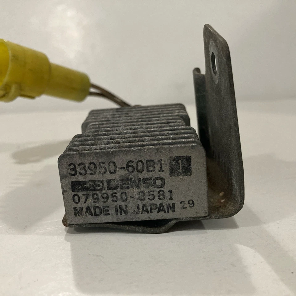 GEO METRO XFI 1993 resistencia 33950-60B1 fabricante de equipos originales motor de 1,0 L - sin probar Foto 2 de 4